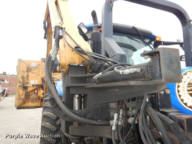 image for item DM3190 2006 New Holland TS115A  4WD tractor