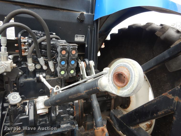 image for item DM3190 2006 New Holland TS115A  4WD tractor