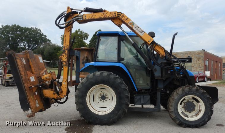 image for item DM3191 2002 New Holland TS110  tractor