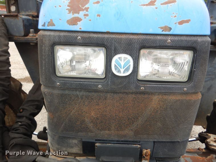 image for item DM3191 2002 New Holland TS110  tractor