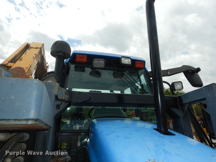 image for item DM3191 2002 New Holland TS110  tractor