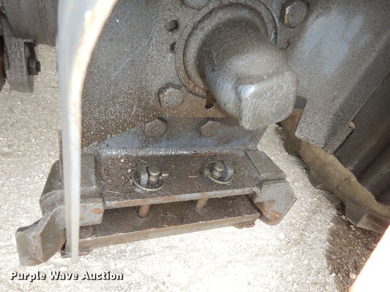 image for item DM3191 2002 New Holland TS110  tractor