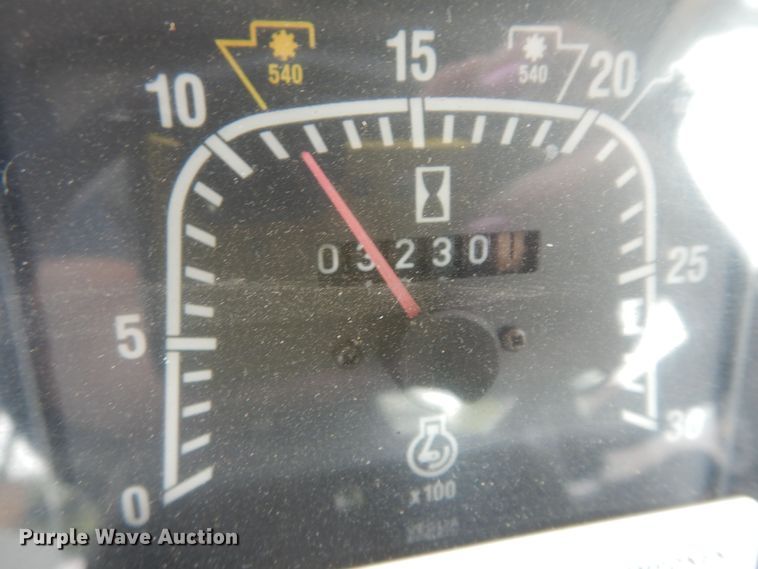 image for item DM3191 2002 New Holland TS110  tractor