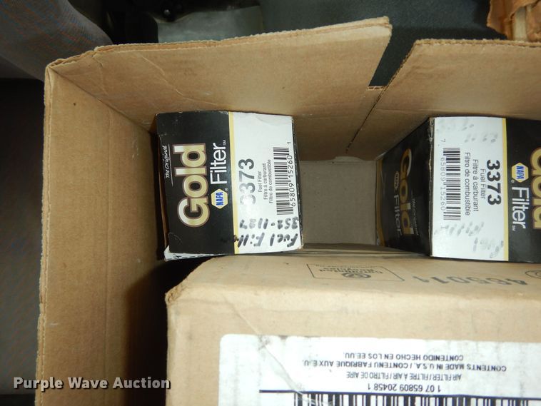 image for item DM3191 2002 New Holland TS110  tractor