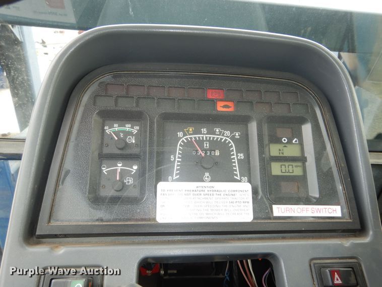 image for item DM3191 2002 New Holland TS110  tractor