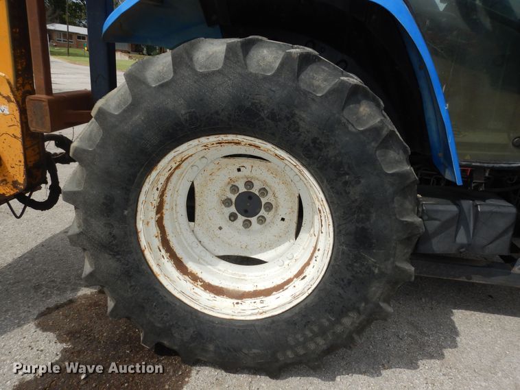 image for item DM3191 2002 New Holland TS110  tractor
