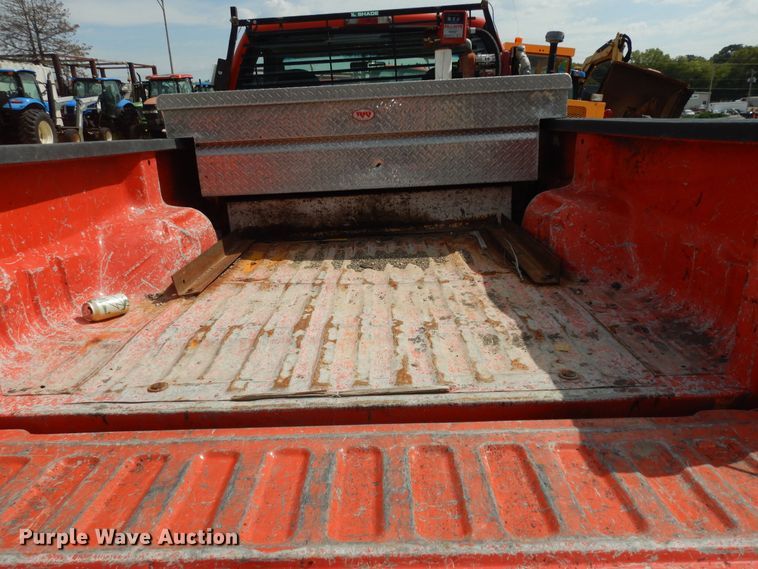 image for item DM3192 2006 Ford F250 Super Duty XL  pickup truck