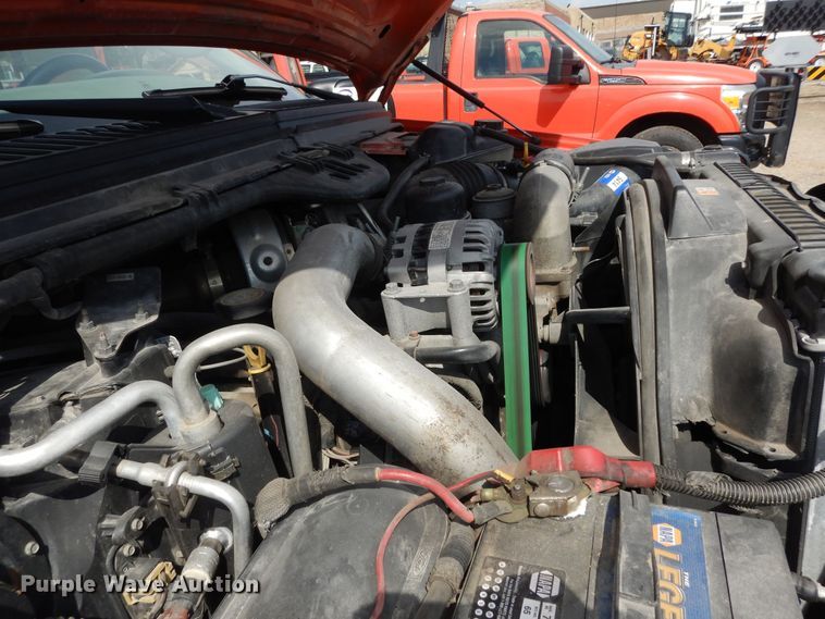 image for item DM3192 2006 Ford F250 Super Duty XL  pickup truck