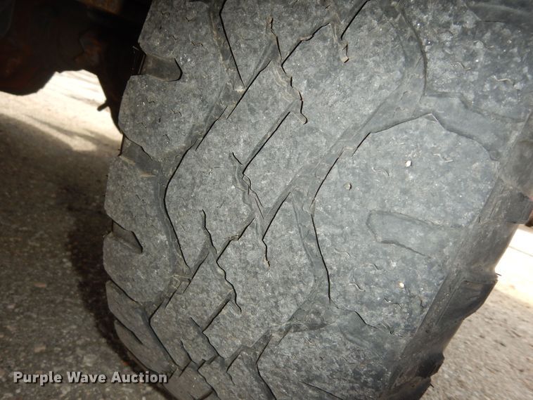 image for item DM3192 2006 Ford F250 Super Duty XL  pickup truck