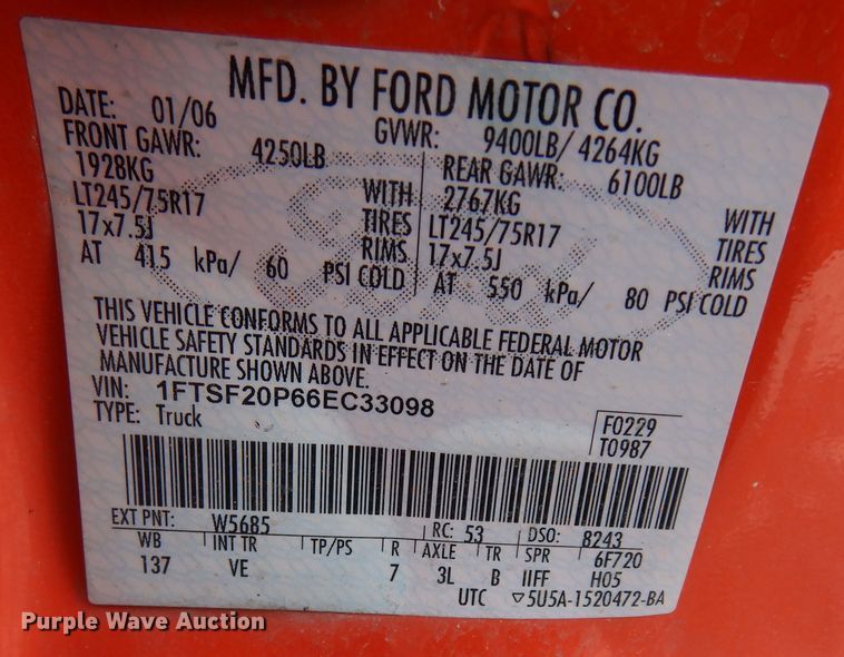 image for item DM3192 2006 Ford F250 Super Duty XL  pickup truck