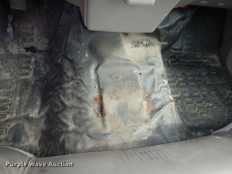 image for item DM3193 2008 Ford F250 Super Duty XL  Crew Cab pickup truck