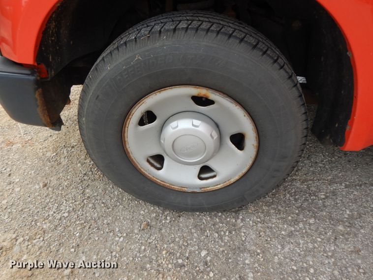 image for item DM3194 2009 Ford F250 Super Duty XL  pickup truck