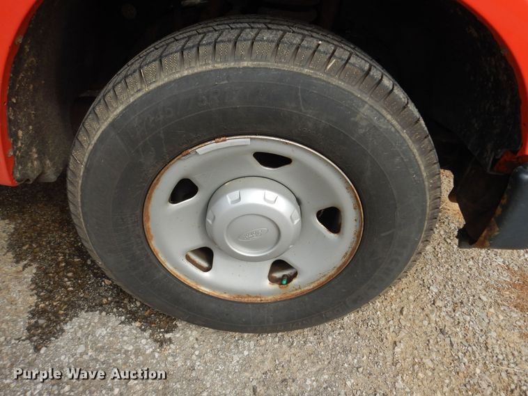 image for item DM3194 2009 Ford F250 Super Duty XL  pickup truck