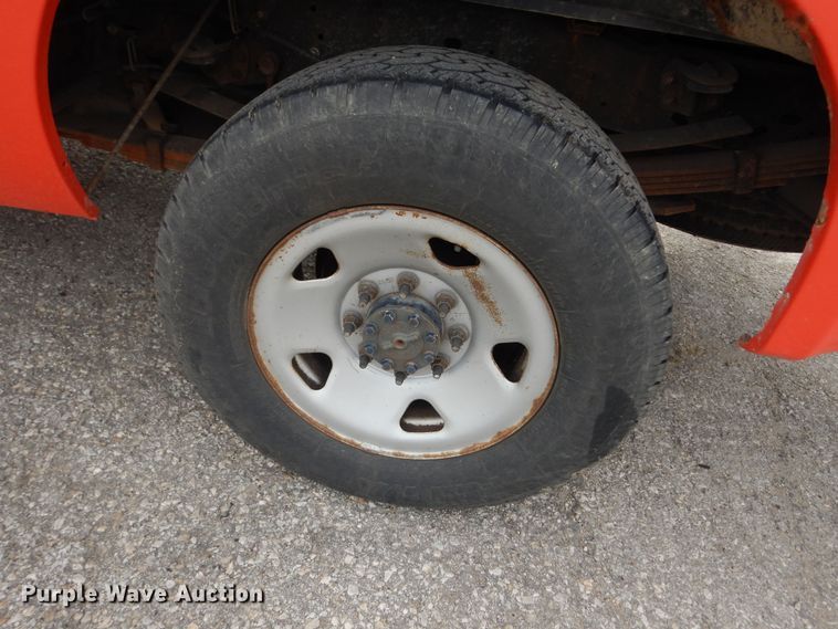 image for item DM3194 2009 Ford F250 Super Duty XL  pickup truck