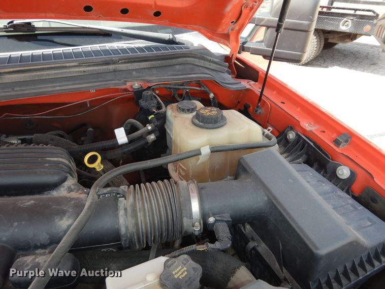 image for item DM3195 2009 Ford F250 Super Duty XL  pickup truck