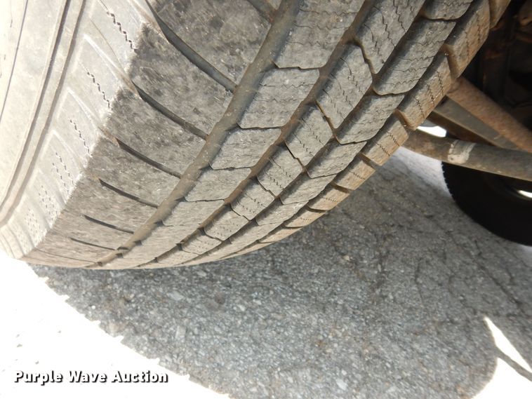 image for item DM3195 2009 Ford F250 Super Duty XL  pickup truck