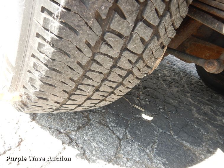 image for item DM3195 2009 Ford F250 Super Duty XL  pickup truck