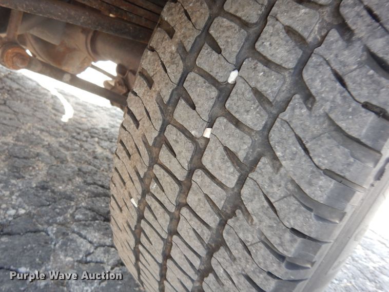 image for item DM3195 2009 Ford F250 Super Duty XL  pickup truck