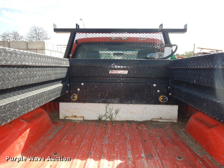 image for item DM3196 2011 Ford F250 Super Duty XL  pickup truck