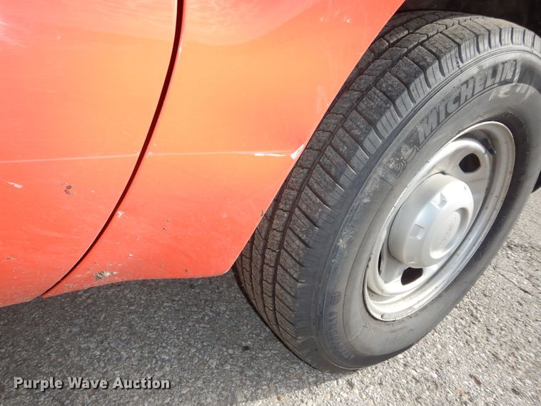 image for item DM3197 2011 Ford F250 Super Duty XL  pickup truck