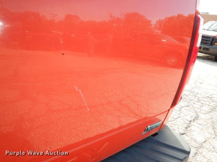 image for item DM3197 2011 Ford F250 Super Duty XL  pickup truck