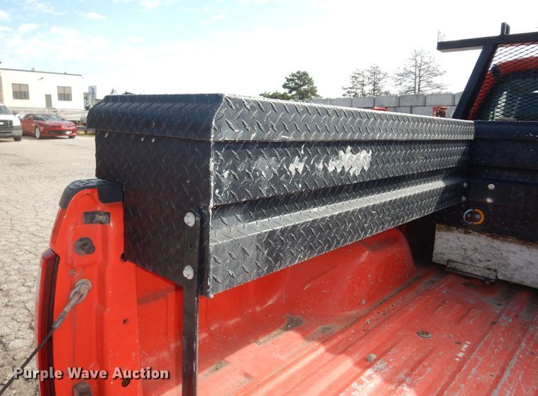 image for item DM3197 2011 Ford F250 Super Duty XL  pickup truck