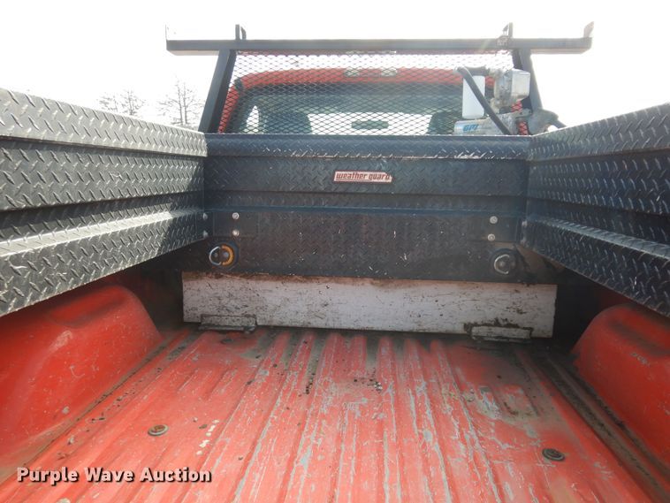 image for item DM3197 2011 Ford F250 Super Duty XL  pickup truck