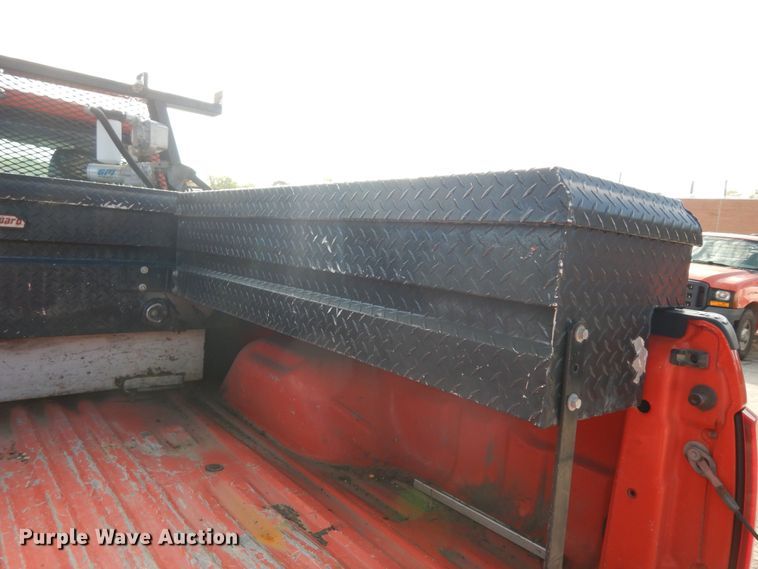 image for item DM3197 2011 Ford F250 Super Duty XL  pickup truck