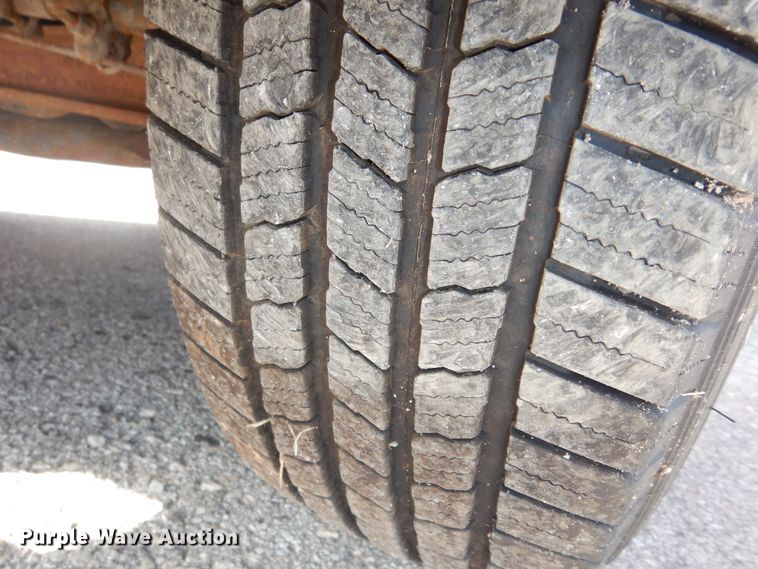 image for item DM3197 2011 Ford F250 Super Duty XL  pickup truck