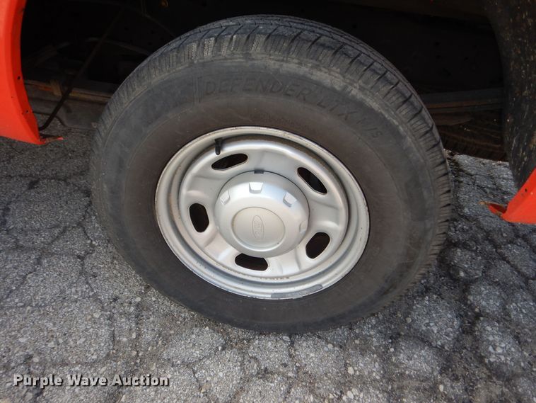 image for item DM3197 2011 Ford F250 Super Duty XL  pickup truck