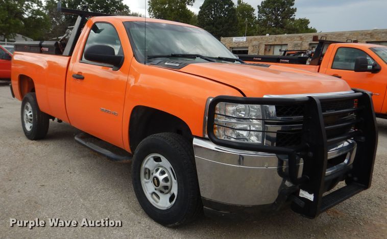 image for item DM3199 2012 Chevrolet Silverado 2500HD  pickup truck
