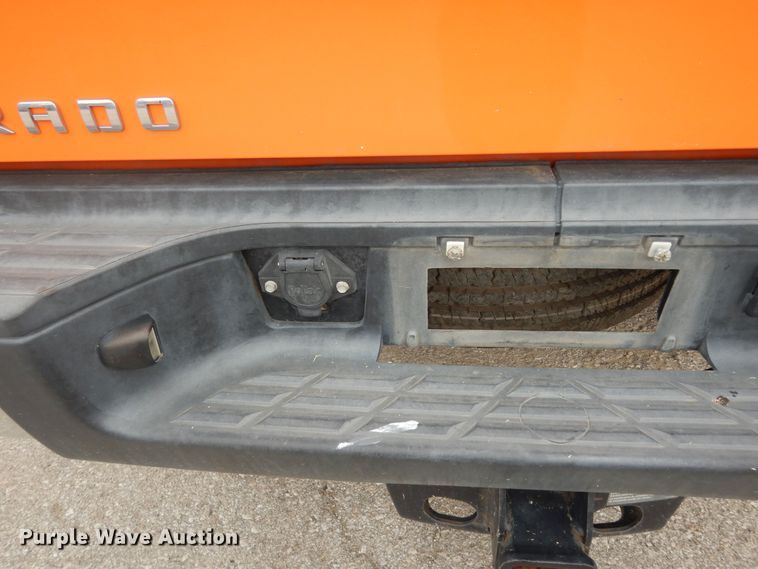 image for item DM3199 2012 Chevrolet Silverado 2500HD  pickup truck