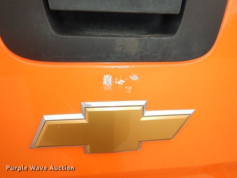 image for item DM3199 2012 Chevrolet Silverado 2500HD  pickup truck