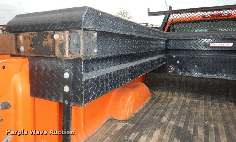 image for item DM3199 2012 Chevrolet Silverado 2500HD  pickup truck