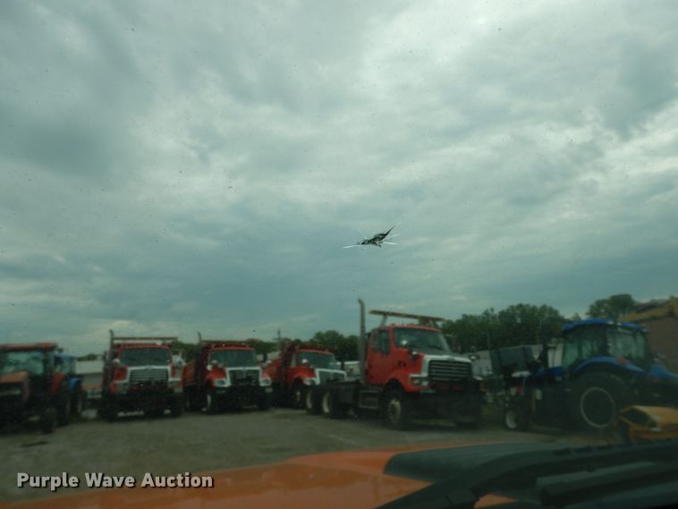 image for item DM3199 2012 Chevrolet Silverado 2500HD  pickup truck