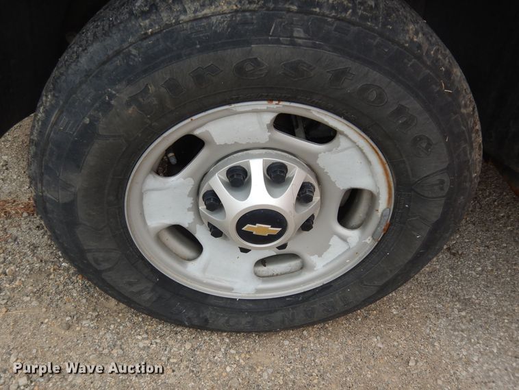 image for item DM3199 2012 Chevrolet Silverado 2500HD  pickup truck