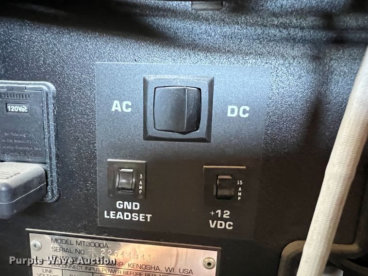 image for item IX9508 1994 Snap-on MT3000A  oscilloscope