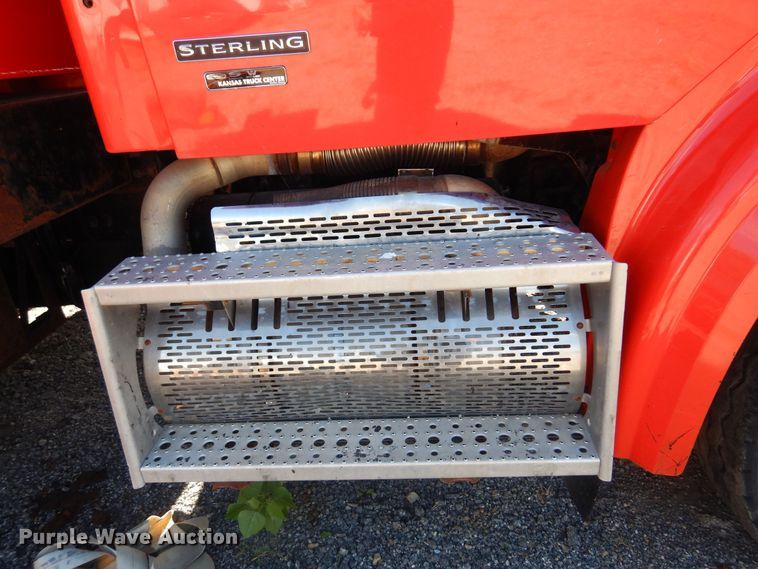 image for item JA9713 2009 Sterling LT7501  dump truck