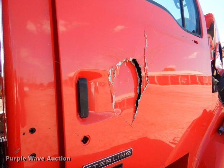 image for item JA9713 2009 Sterling LT7501  dump truck