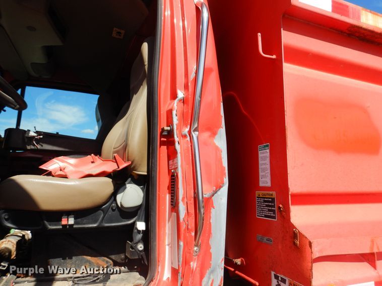 image for item JA9713 2009 Sterling LT7501  dump truck