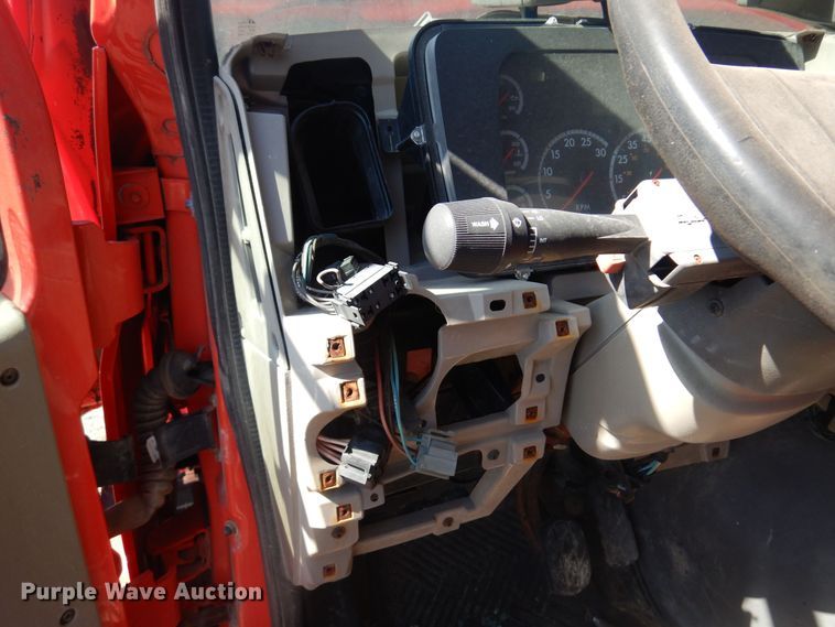 image for item JA9713 2009 Sterling LT7501  dump truck