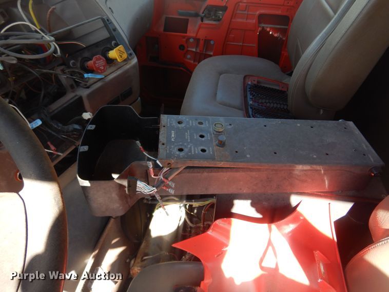 image for item JA9713 2009 Sterling LT7501  dump truck