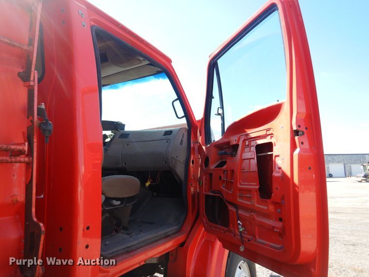 image for item JA9713 2009 Sterling LT7501  dump truck