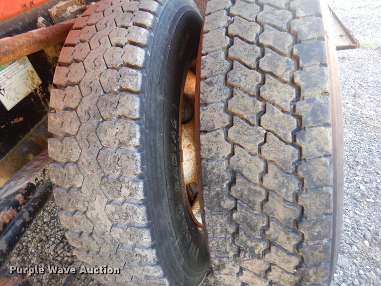 image for item JA9713 2009 Sterling LT7501  dump truck