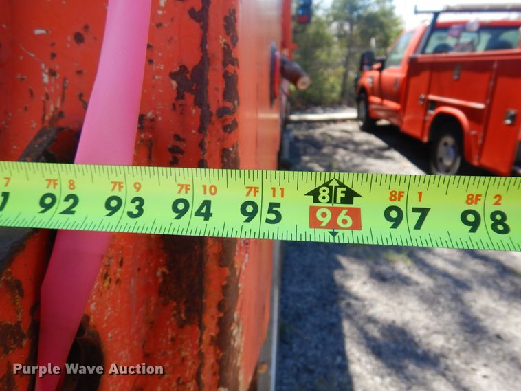 image for item JA9715 2005 International 7400  dump truck