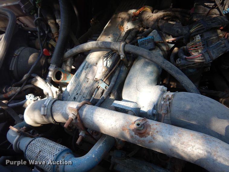 image for item JA9715 2005 International 7400  dump truck