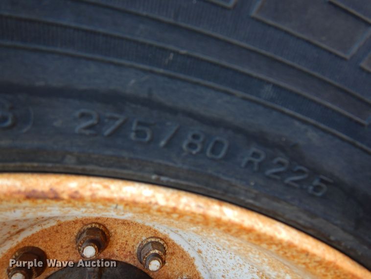 image for item JA9715 2005 International 7400  dump truck