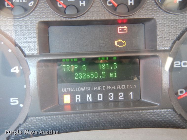 image for item JA9716 2009 Ford F250 Super Duty  utility bed pickup truck