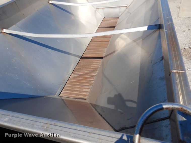 image for item JA9717 2005 International 7400  dump truck