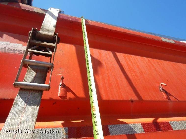 image for item JA9717 2005 International 7400  dump truck